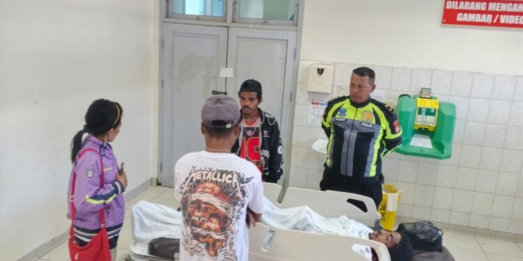 Kecelakaan Tunggal di Depan PN Timika, Pengendara Motor Tewas Usai Hantam Median Jalan