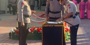 Sertijab Dipimpin Kapolda, AKBP Alredo Agustinus Rumbiak Resmi Pimpin Polres Mimika