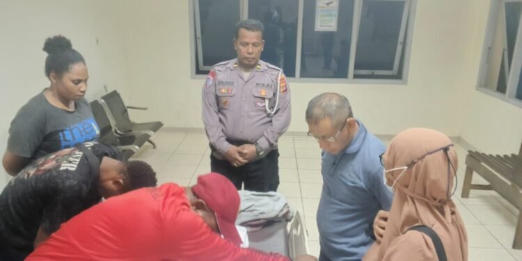 Polisi Ungkap Kronologi Guru Meninggal dalam Kecelakaan Dua Sepeda Motor di Mimika Timur,