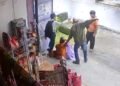 Aksi Curas Terekam Kamera Pengawas di SP 2 Mimika, Polisi Buru Dua Terduga Pelaku