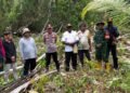Polsek Mimika Barat Kawal Peninjauan Lokasi Program Rumah Layak Huni di Wilayah Pesisir