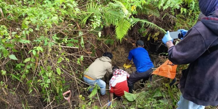 Dilaporkan Hilang dan Fotonya Viral, Tukang Ojek Ditemukan Meninggal Dunia di Hutan Sekitar Kali Kumkum Mimika