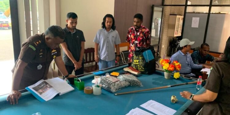 Kasus Sabu 141 Paket Masuk Tahap Penuntutan, Polres Mimika Limpahkan Tersangka ke Kejari