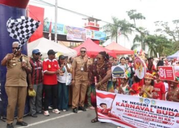 Karnaval Budaya HUT RI di Mimika Diikuti 130 Peserta, Bupati Ingatkan Semangat Kemerdekaan Tetap Membara di Dada
