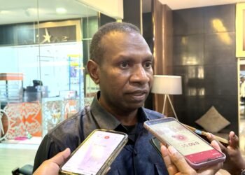 Ketua DPRK Mimika Imbau Warga Hentikan Pembakaran Lahan Saat Cuaca Panas