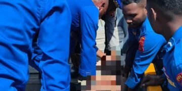 Ditpolairud Polda Papua Gerak Cepat Evakuasi Korban Tenggelam di Pantai Dok 2 Jayapura