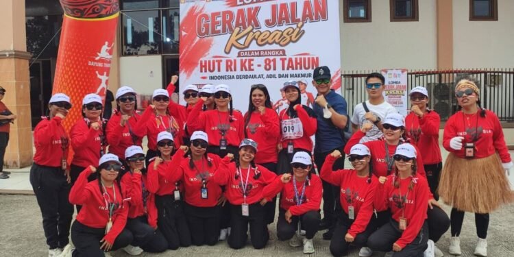 38 Regu Ramaikan Lomba Gerak Jalan Kreasi di Mimika Sambut HUT ke-81 RI