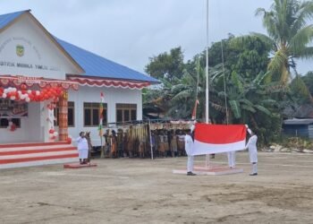 Menggema dari Pesisir Mimika: Semangat ‘Indonesia Berdaulat’ Membakar Upacara HUT RI ke-81 di Manasari