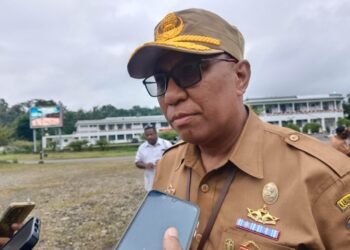 10 Bulan Jalan Berdebu, Warga Mawokauw Jaya Minta Jalan Sultan Nuku Diaspal