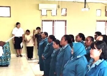 Lantik Pengurus TP-PKK Kuala Kencana, Suzy Rettob Tekankan Pelayanan Nyata untuk Masyarakat