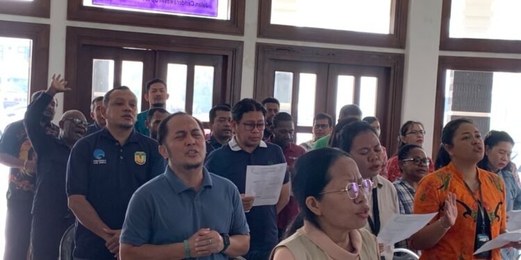 ASN Mimika Diajak Perkuat Iman dan Integritas, Ibadah Oikumene Kembali Digelar